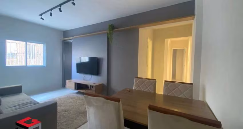 Apartamento Todo Reformado com 2 Dormitóriso no Itaim Bibi 64m2