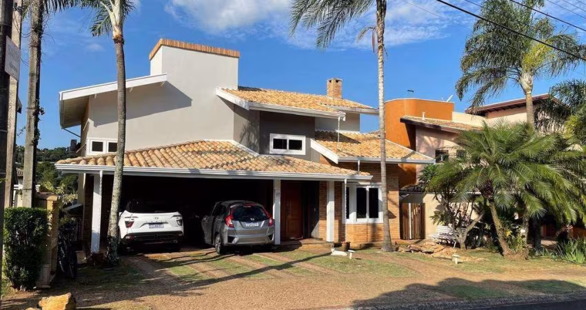 Sobrado à venda em Valinhos, Santa Cruz, com 3 quartos, com 200 m²