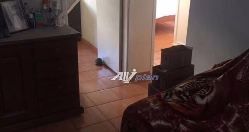 Apartamento com 2 dormitórios à venda por R$ 640.000,00 - Gonzaga - Santos/SP
