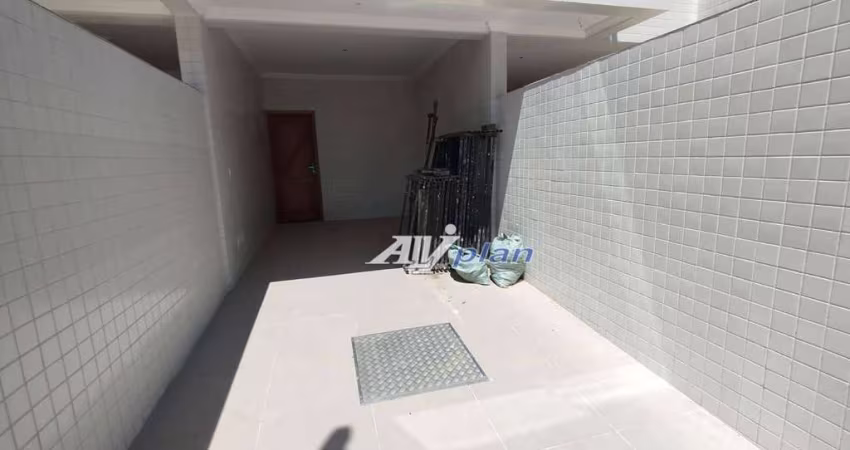 Sobrado com 3 dormitórios à venda, 220 m² por R$ 1.718.000,00 - Embaré - Santos/SP