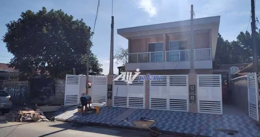 Casa Sopreposta Alta  com 2 dormitórios à venda, 75 m² por R$  - Rádio Club - Santos/SP