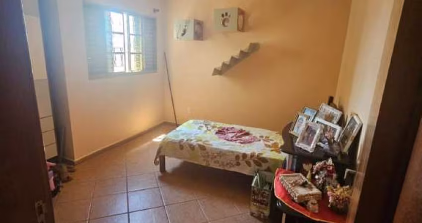 Indaiatuba : Casa a venda com Ponto Comercial om 172m² em  Excelente Localização
