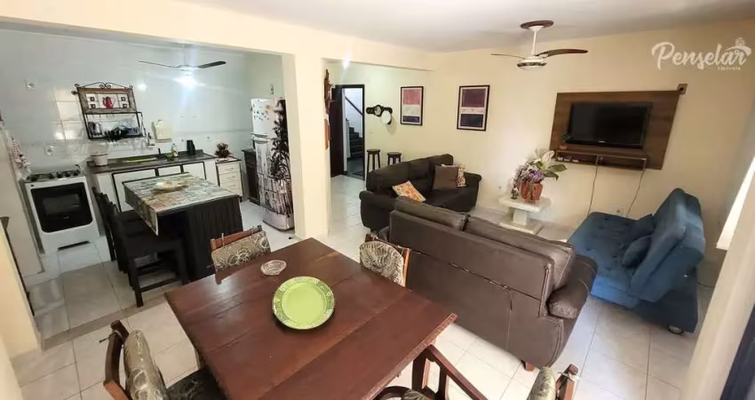Ubatuba : Apartamento com 3 dormitórios suíte vaga coberta mobiliado e decorado.