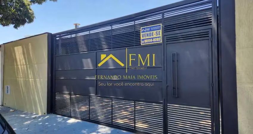 Casa com 3 dorm, área gourmet e quintal gramado (bairro vista verde)
