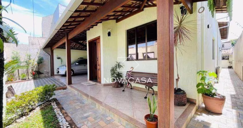 Casa com 4 dormitórios à venda, 226 m² por R$ 1.600.000,00 - Itapoã - Belo Horizonte/MG