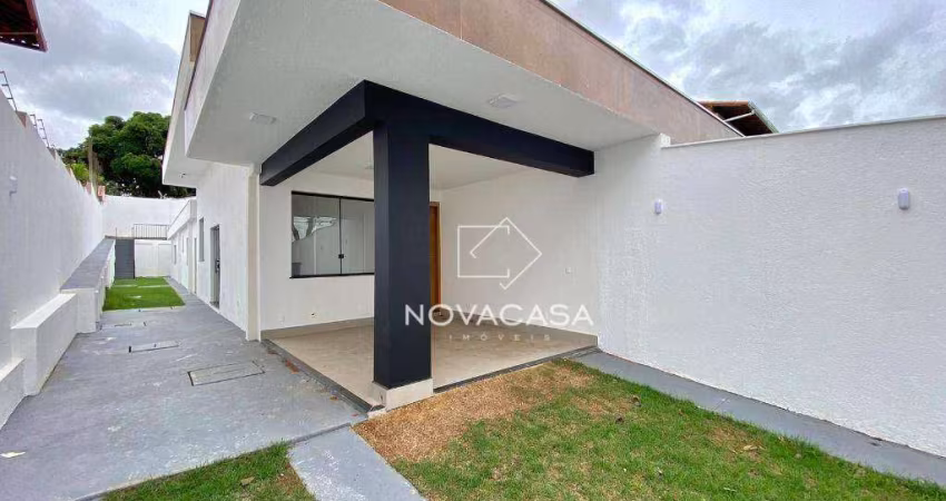 Casa Linear com 3 dormitórios à venda, 250 m² por R$ 1.590.000 -  Copacabana - Belo Horizonte/MG