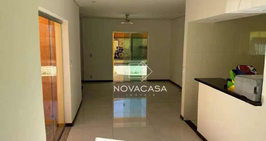 Casa com 4 dormitórios à venda, 220 m² por R$ 880.000,00 - Piratininga (Venda Nova) - Belo Horizonte/MG