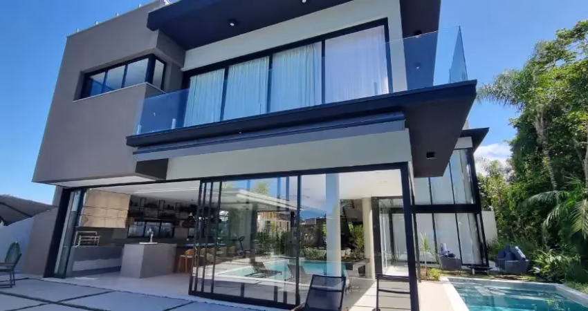 Casa em condomínio fechado à venda na Riviera, Bertioga 