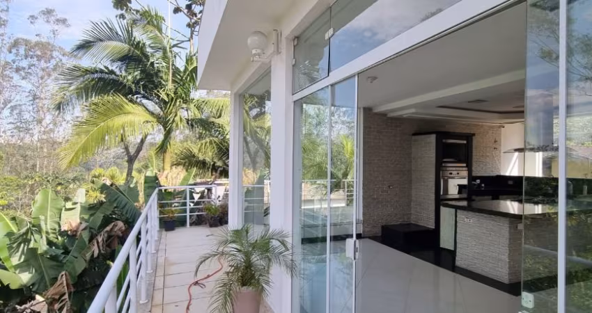 Casa em Condominio em Suzano