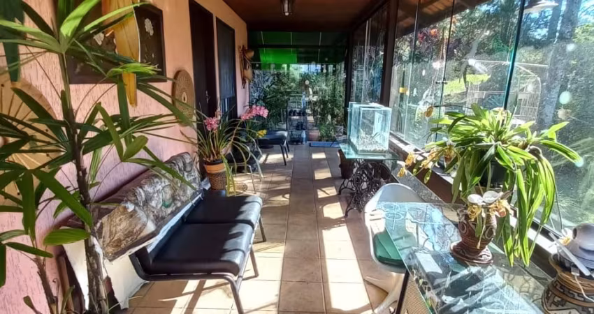 Casa no condominío Clube Florada em Suzano