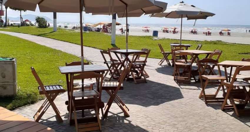 Sobrado a venda em Bertióga, fica há 50 mts da praia