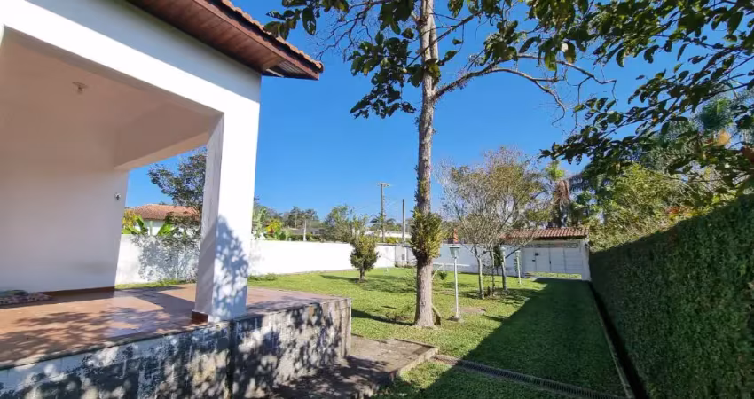 Casa  em palmeiras, aceita  financiamento bancário, ótima localização e topografia