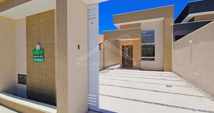 Casa para Venda em Maricá, Praia de Itaipuaçu (Itaipuaçu), 3 dormitórios, 1 suíte, 2 banheiros, 2 vagas