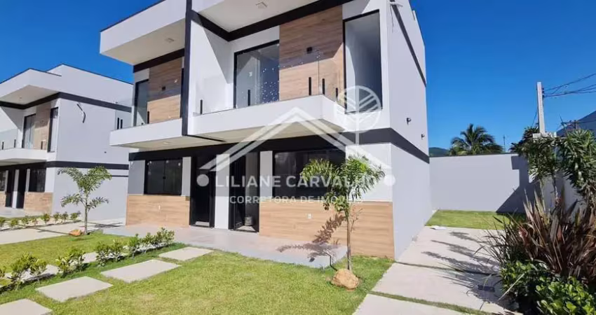 Casa duplex a venda em Maricá
