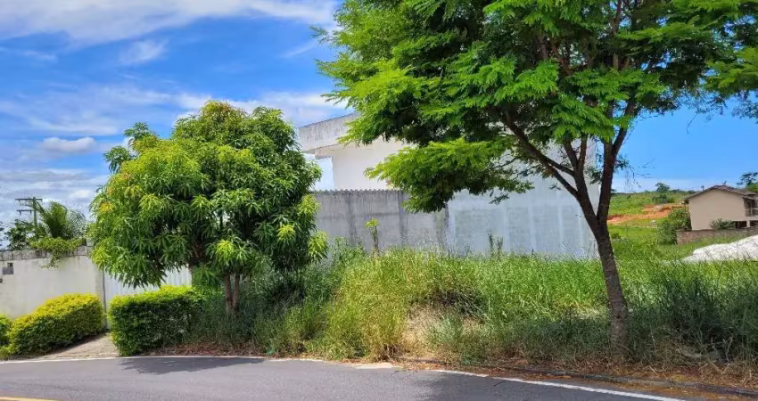 Terreno em condomínio fechado à venda na Rua José Ramildo de Moraes, S/N, Lagoa, Macaé