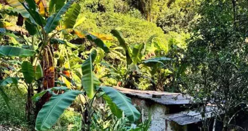 Casa para Venda em Guapimirim, Cadetes Fabres, 2 dormitórios, 1 banheiro, 3 vagas