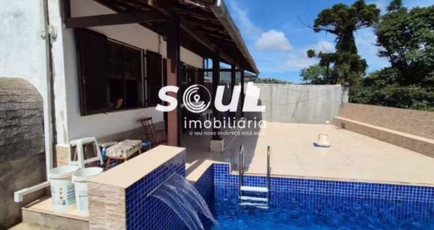 Casa para Locação em Teresópolis, Vale do Paraíso, 7 dormitórios, 4 suítes, 2 banheiros, 4 vagas