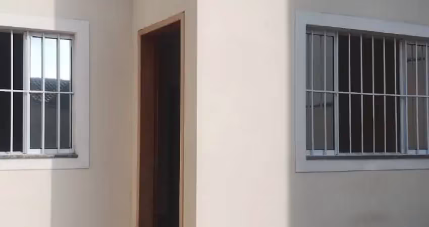 Casa com 2 quartos à venda na Rua Professora Cornélia Paula Pereira de Souza, 87, Jardim do Vale, Guaratinguetá