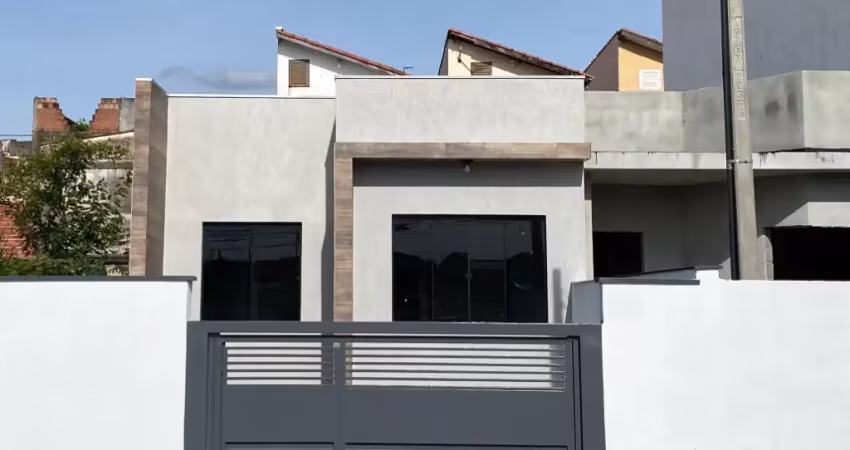 Casa com 2 quartos à venda na Rua Olavo Francisco de Oliveira, 380, Jardim Santa Luzia, Guaratinguetá