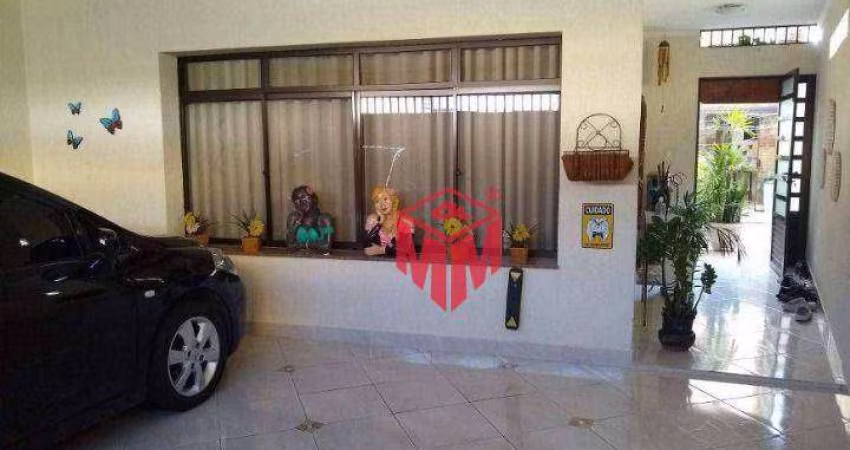 Sobrado com 3 dormitórios à venda, 204 m² por R$ 750.000,00 - Anchieta - São Bernardo do Campo/SP