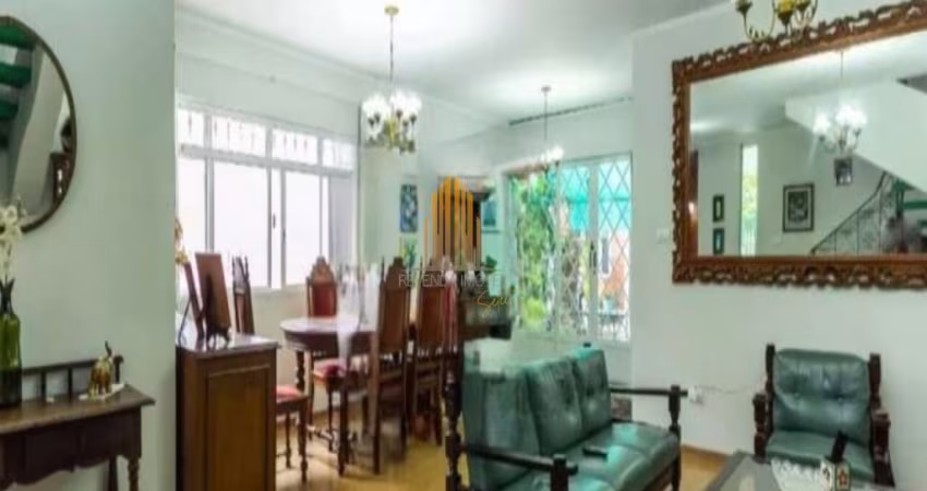Indianópolis - SP, Sobrado Residencial de 193m² com 4 dormitórios, 1 suíte, 4 vagas.