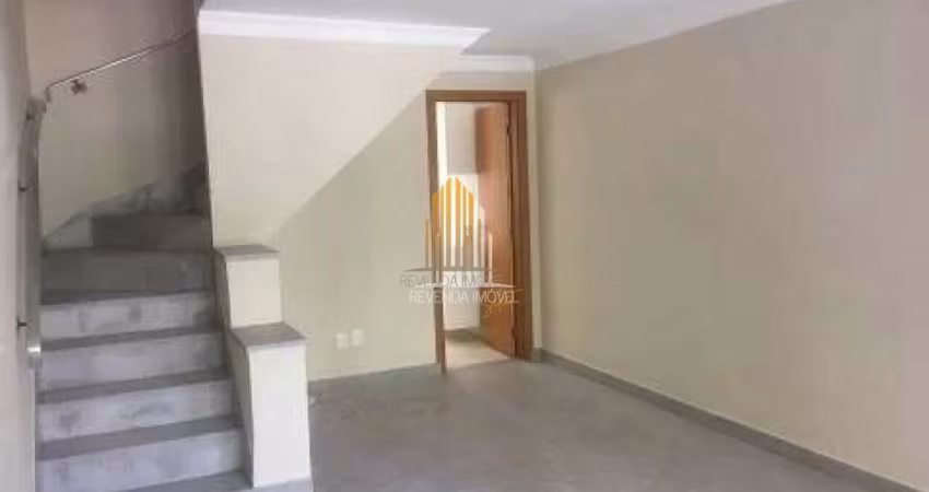 SOBRADO DE 140M² COM DOIS DORMITÓRIOS, DOIS BANHEIROS E DUAS VAGAS Á VENDA EM CERQUEIRA CÉSAR CASA S
