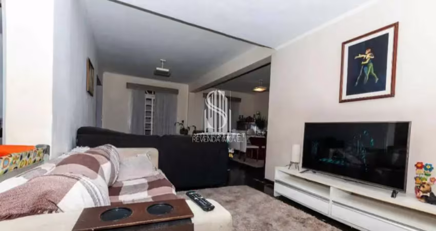 Casa residencial de 500m² possui 3 dormitórios(2 suítes) e 1 vaga á venda na região da vila madalena