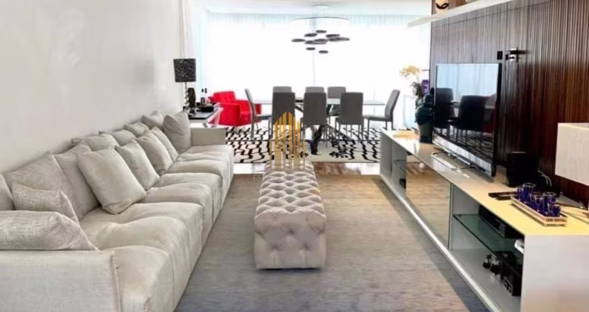 PACAEMBU, CASA RESIDENCIAL DE 600M² COM 3 DORMITORIOS, 3 SUITES E 4 VAGAS DE GARAGEM.