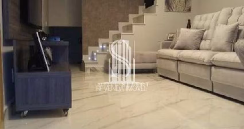 SOBRADO RESIDENCIAL DE 96M²  POSSUINDO 2 DORMITÓRIOS ,  2 BANHEIROS E 2 VAGAS Á VENDA NO RIO PEQUENO