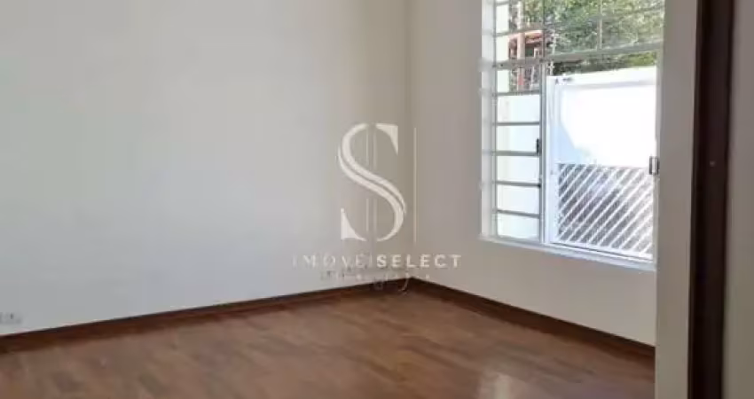 Sobrado residencial de 225m²  com dois dormitórios , um banheiro, e seis vagas á venda no campo belo