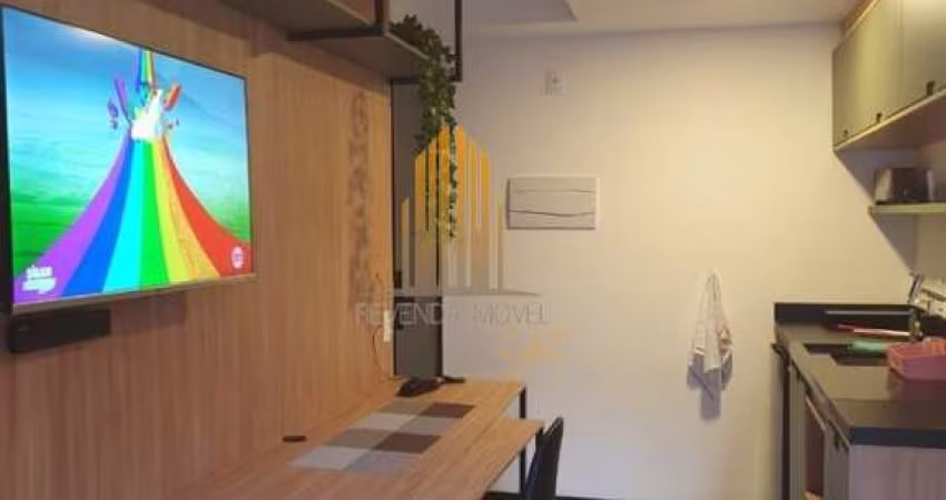 EDIFICIO VN CONSOLACAO- APARTAMENTO DE 24m² COM 1 DORMITÓRIO, MOBILIADO E NÃO POSSUI VAGA Á VENDA