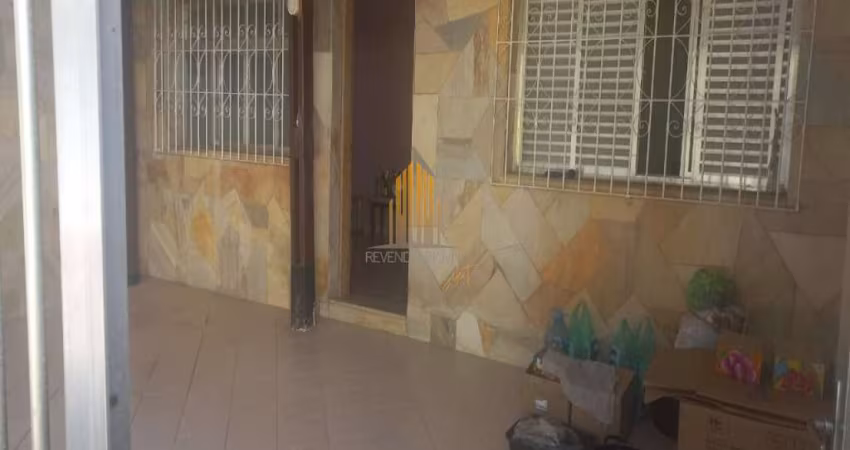 JARDIM ITAPEVA, CASA RESIDENCIAL DE 87M² COM 2 DORMITORIO, 1 BANHEIRO  E 2 VAGAS DE GARAGEM.
