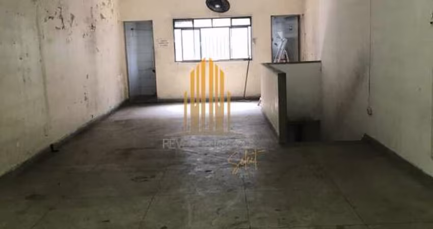 Brás, Prédio Comercial de 600m² com 2 salões, 5 banheiros.