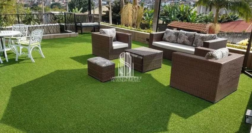 Jardim Angela - Casa de 247 m² Condomínio de 3 Quartos e 3 banheiros.