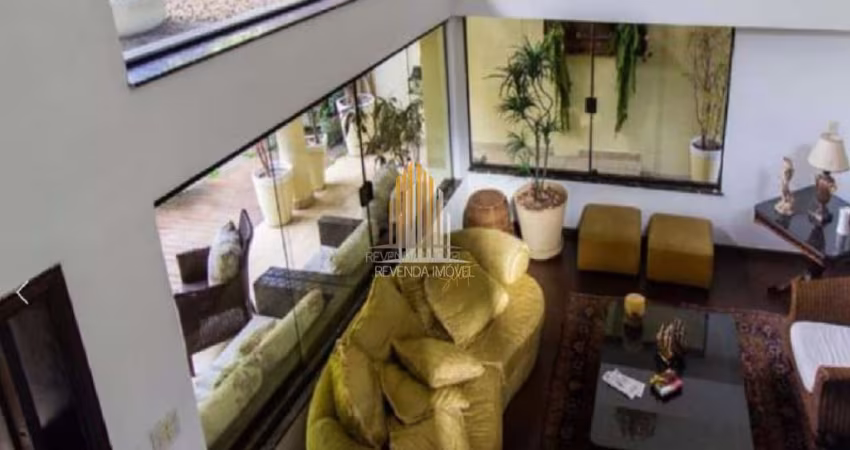 Condomínio no BROOKLIN - Apartamento de 650m² com 4 SUITES e 4 VAGAS.