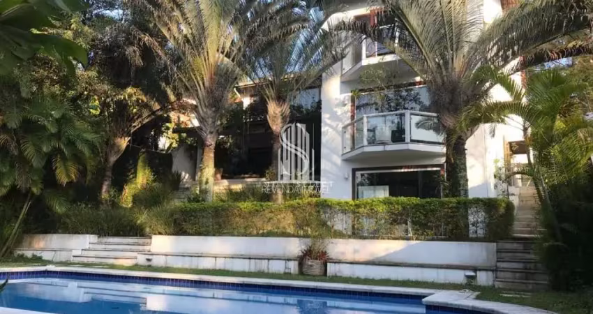 Casa à venda alto da boa vista de 695m² com 4 suítes e 3 vagas de garagem casa à venda alto da boa v
