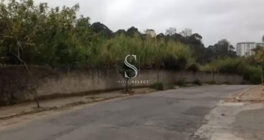 Terreno com 2257 m² sendo 44m de frente, 49m de fundo, com zoneamento zeis no morumbi - são paulo.