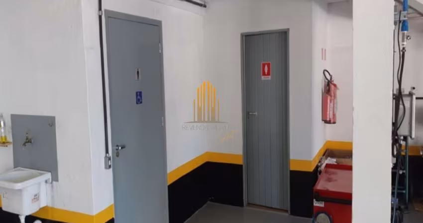 Galpão Comercial de 638m² com 12 vagas na Saúde. Galpão Comercial de 638m² com 12 vagas na Saúde.