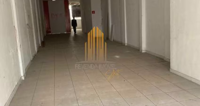 Lapa, Loja comercial de 158m² com 1 sala e 1 banheiro.