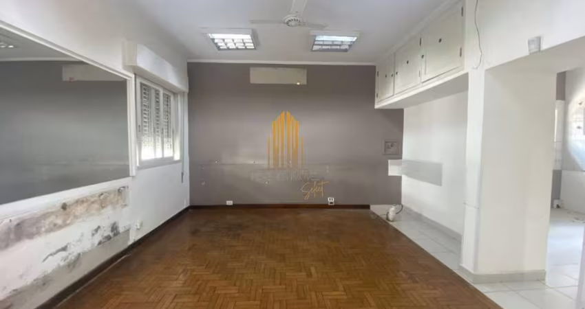 ALTO DA LAPA, CASA COMERCIAL DE 280M² COM 8 DORMITORIOS, 4 BANHEIROS E 4 VAGAS DE GARAGEM.