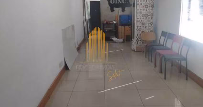 Casa Comercial à venda na Chácara Santo Antônio de 146m² com 7 salas e 3 banheiros Casa Comercial à