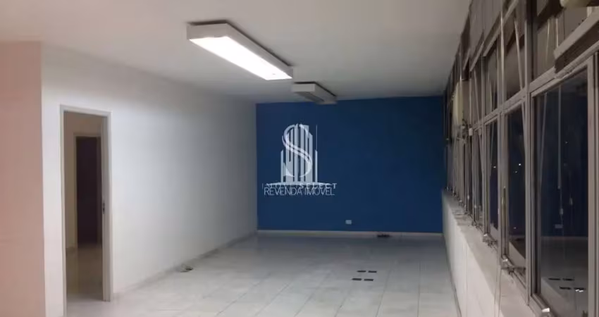EDIFÍCIO COM 2 BANHEIROS, 2 SALAS, NA REGIÃO DA BARRA FUNDA EM SÃO PAULO - CAPITAL
