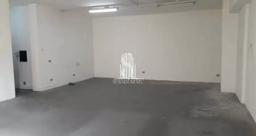 Prédio com 3 blocos, doze salas e seis banheiros na santa cecília prédio com 3 blocos, doze salas e