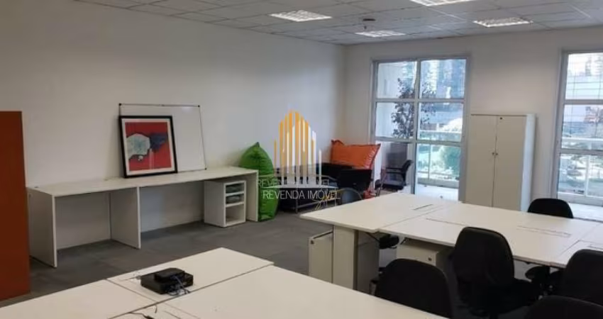 CONJUNTO COMERCIAL DE 70M² COM UM BANHEIRO E DUAS VAGAS EM EDF CAPITAL CORPORATE ITAIM BIBI.  CONJUN