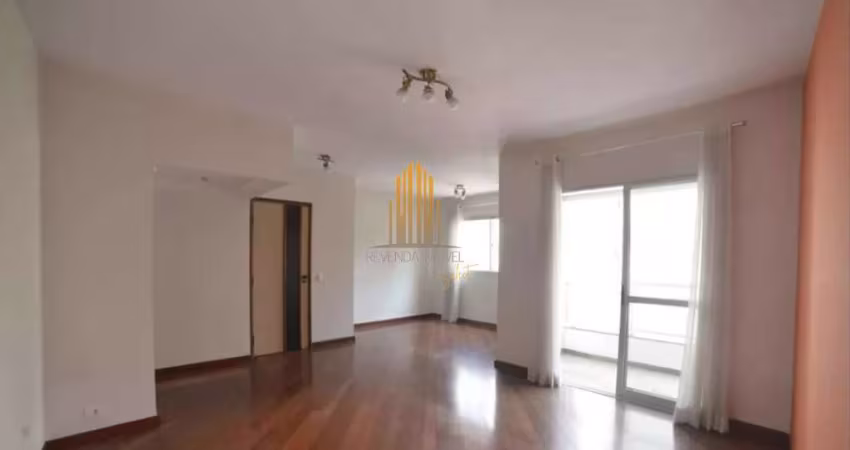 EDIFÍCIO MAISON D'OR- APARTAMENTO DE 111M²: 2 QUARTOS, 2 BANHEIROS, VARANDA E VAGAS EM VILA MARIANA.