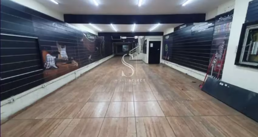 Pinheiros - prédio comercial com 560m³ 3 pavimentos, 4 banheiros.