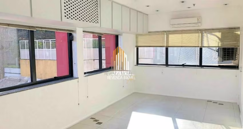 Conjunto Comercial de 3 salas, 2 banheiros, 2 vagas no  Business Center - Paraiso. Business Center n