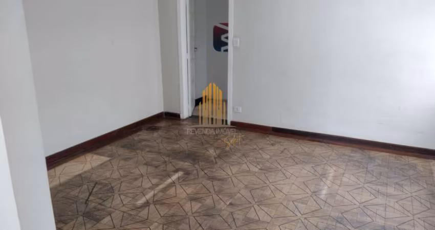 Sobrado Comercial de 268m² com 8 salas, hall, depósito, 3 vagas no Jardim Paulista - São Paulo.