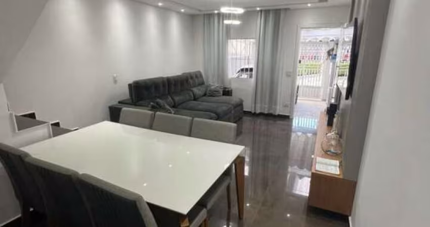 Alto de Pinheiros, Sobrado Residencial de 120m² com 2 dormitórios, 1 suíte, 1 vaga.