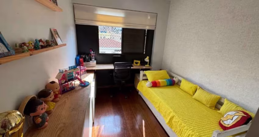 Maison Place Etoile na Vila Mariana, Apartamento de 72m² com 3 dormitórios, 1 suíte, 1 vaga.
